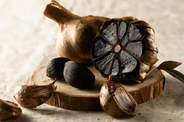 تصویر 4 از فروش سیر سیاه اصل + قیمت خرید به صرفه